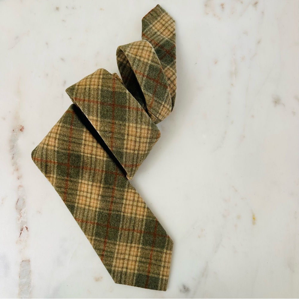 Vintage Pendleton Plaid Tie in Green and Tan 100% Wool